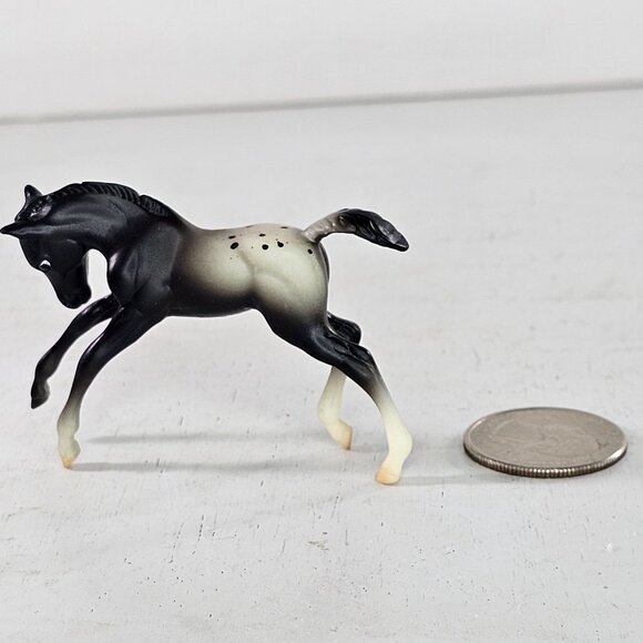 Breyer Stablemate Scrambling Foal Baby Horse Black Blanket Appaloosa Fun #5977 - Picture 8 of 8